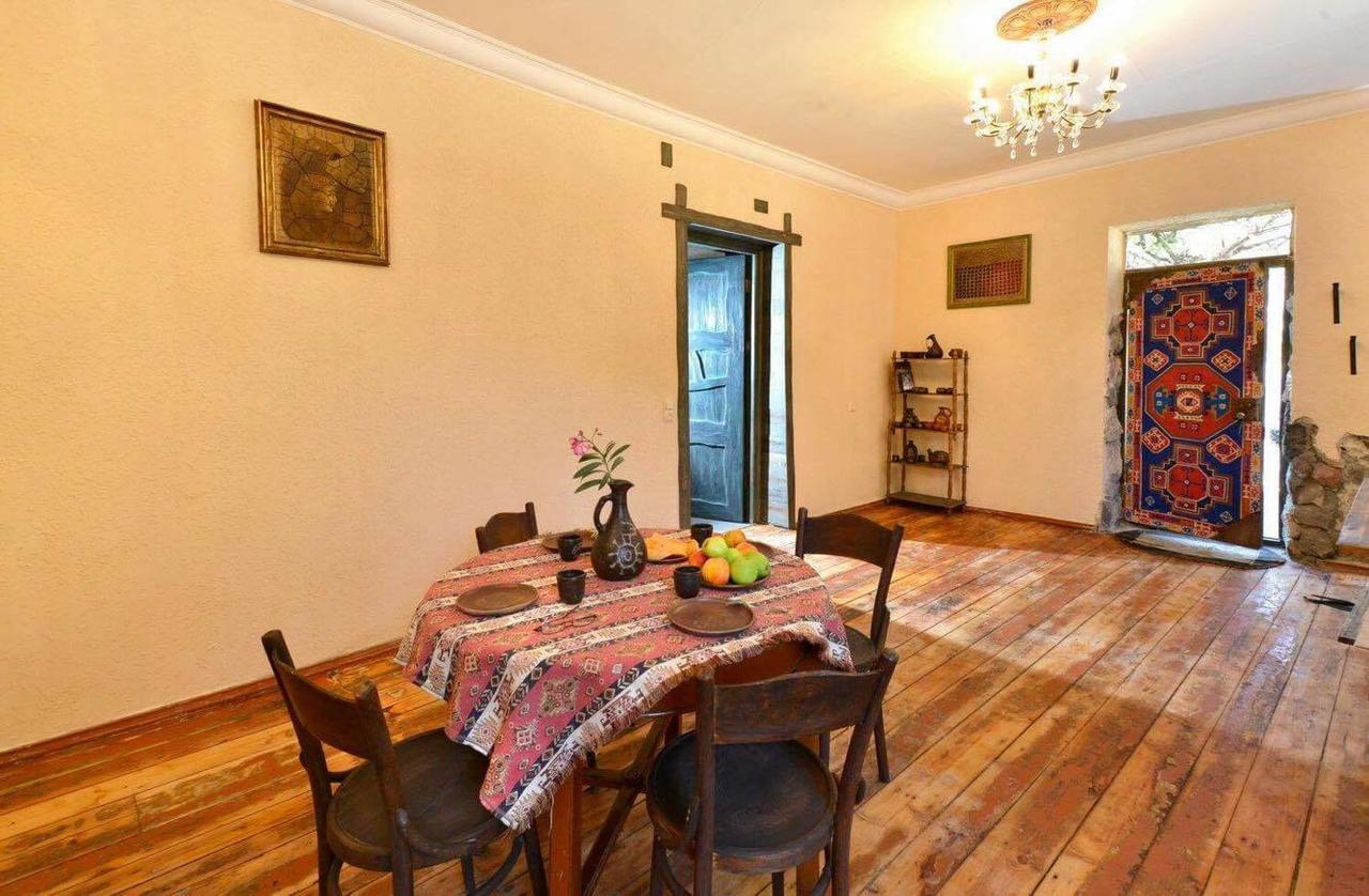 Master'S House Dayan Otel Erivan Dış mekan fotoğraf