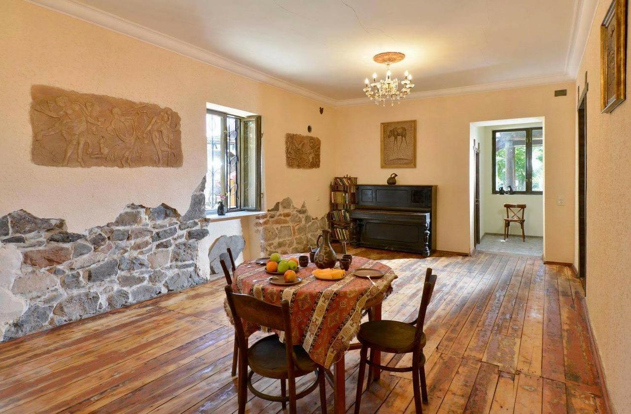 Master'S House Dayan Otel Erivan Dış mekan fotoğraf